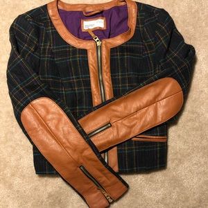 Esprit Cropped Plaid Jacket